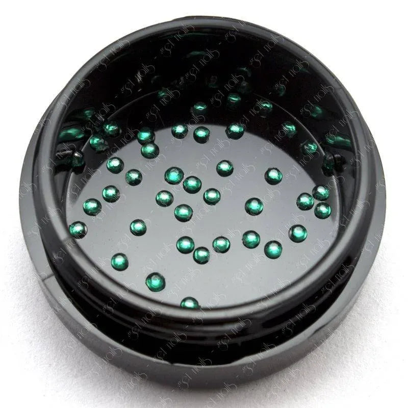 Round Rhinestones 1.5 mm - Green, 50 pcs.