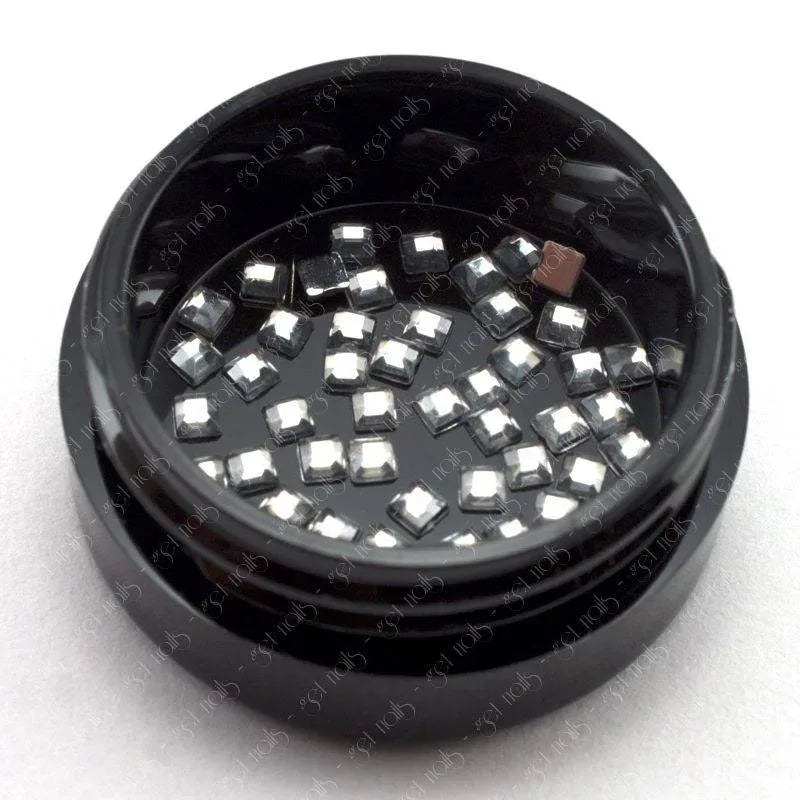 Strass carrés cristal, 50 pièces.
