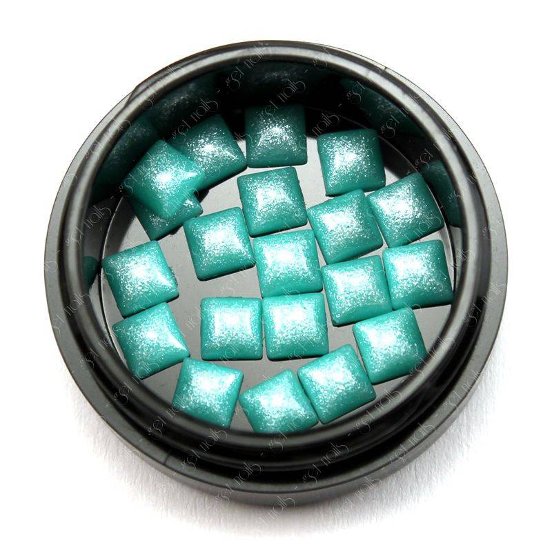 Square Emerald Pearl Stones - 20 pcs. | Stock clearance