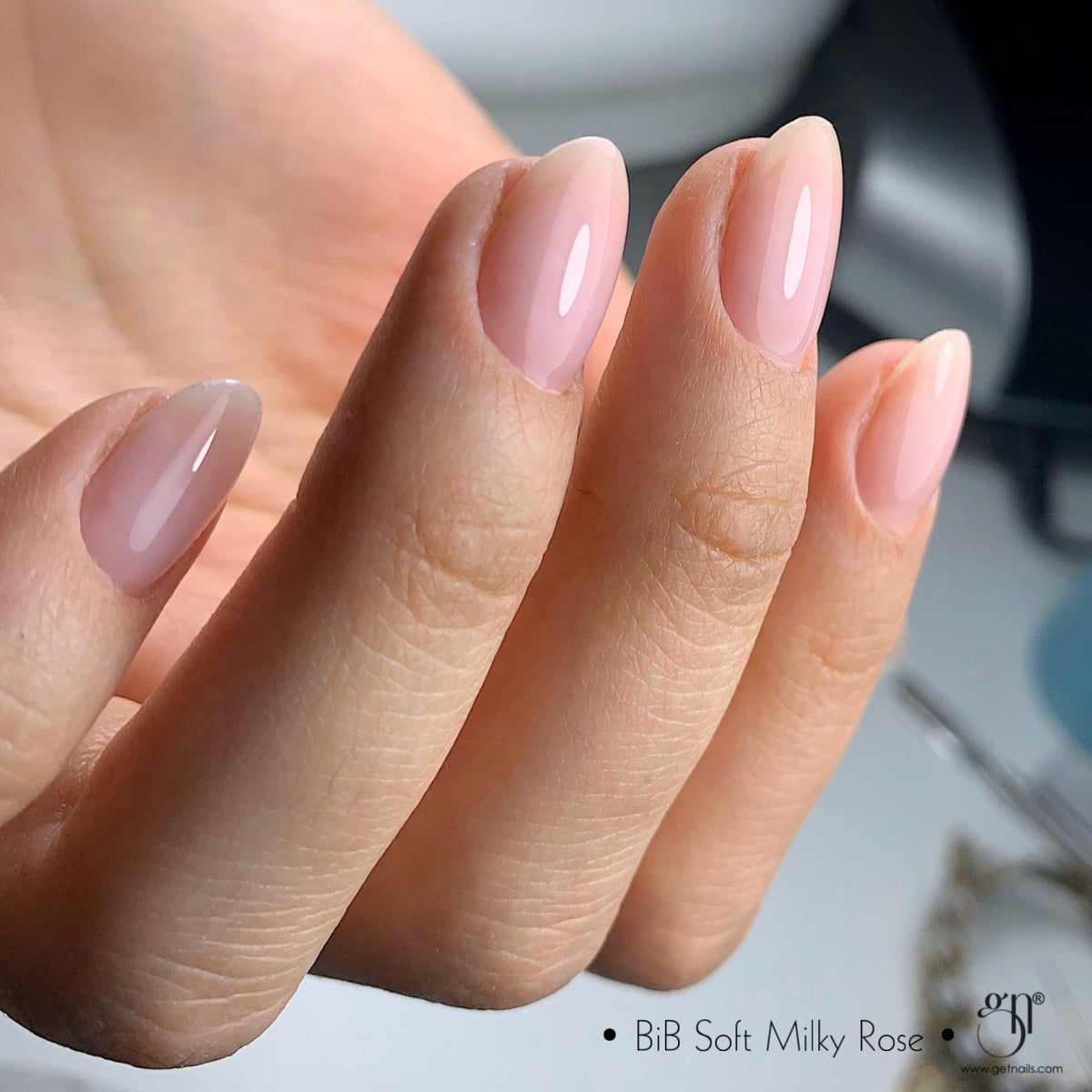 Builder in Bottle Soft Milky Rose | Self-Leveling Builder Gel in a Bottle