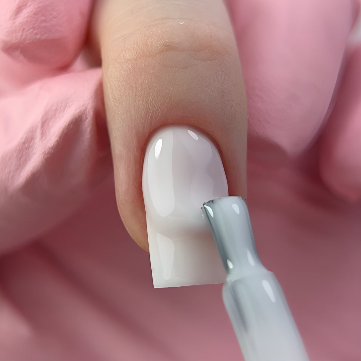 Builder in a Bottle Milky White | Self-Leveling Builder Gel in a Bottle