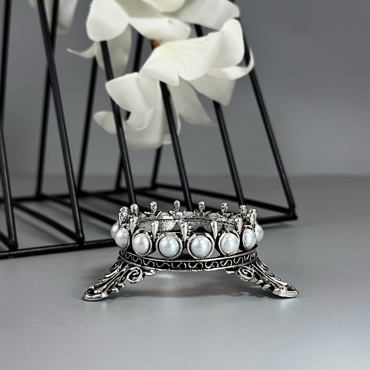 Vintage Silver Brush Stand GN