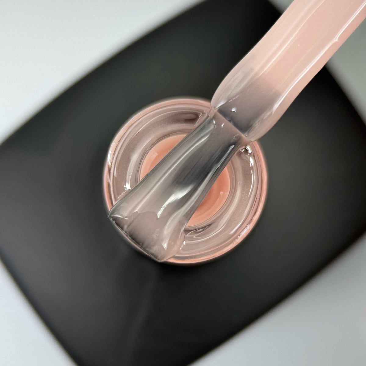 Builder in Bottle Cover 5 Ash Rose | Gel de construction auto-égalisant en flacon