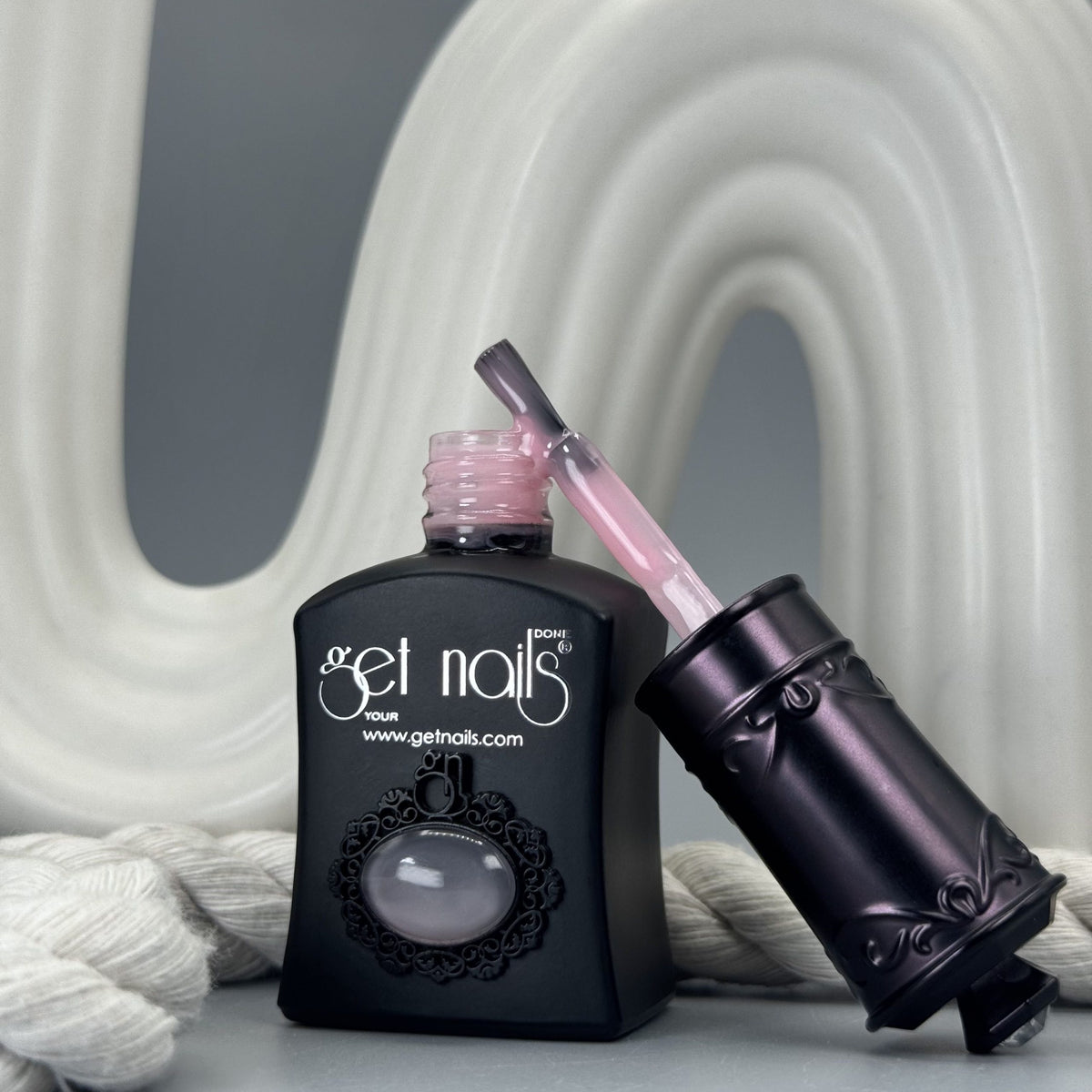 Builder in Bottle Cover Peony | Gel de construction auto-égalisant en flacon