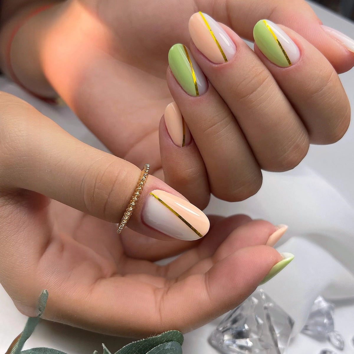 Gel Couleur Pastel Greenery Glim | Gel Coloré pour Ongles UV/LED