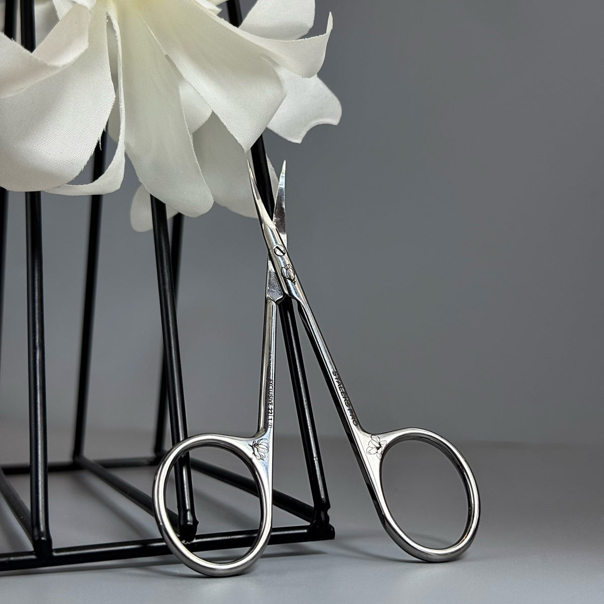 Cuticle Scissors Staleks Exclusive Magnolia