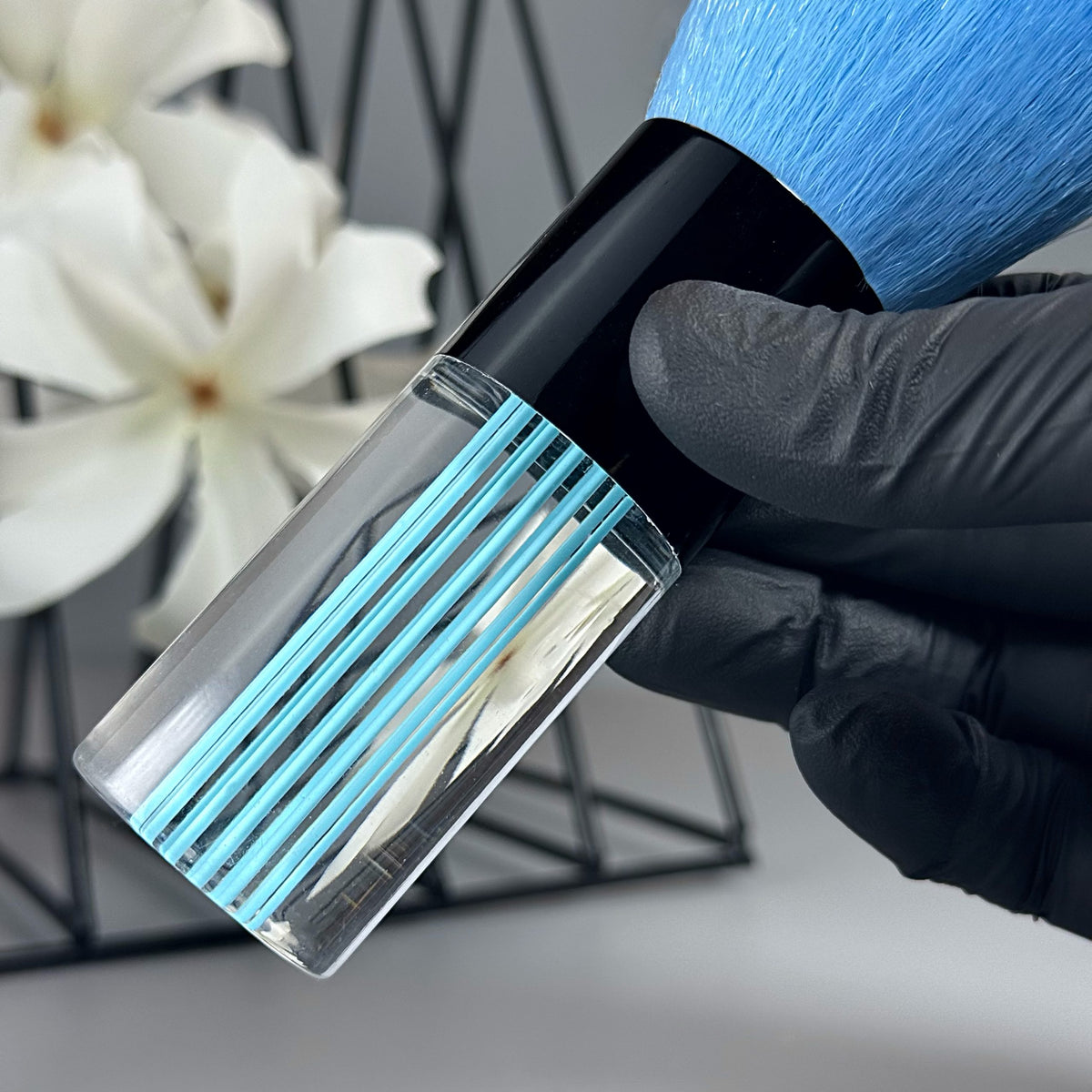Dust Brush Clear Blue GN