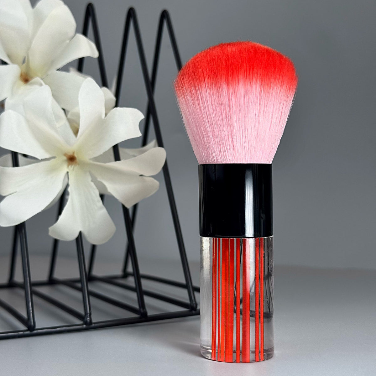 Dust Brush Clear Red GN