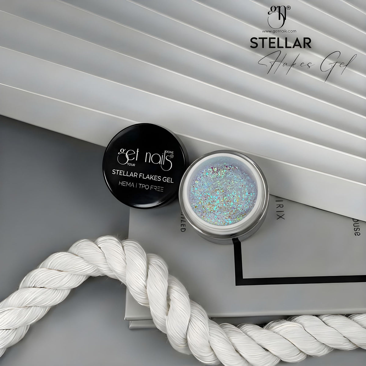 Stellar Flakes Gel Sample