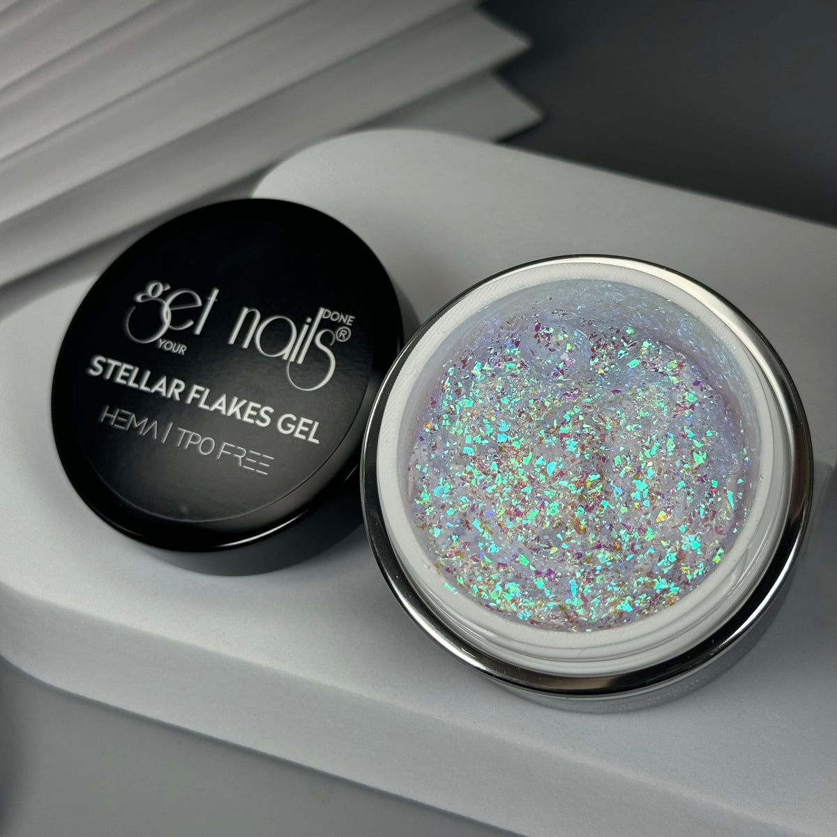 Stellar Flakes Gel Sample